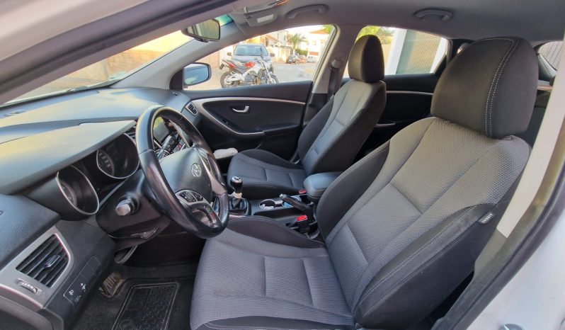 Hyundai i30 1.4 CRDI lleno