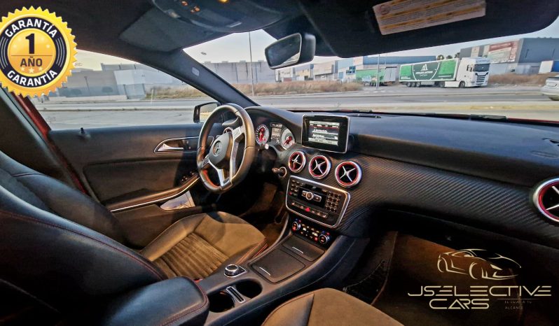 Mercedes-Benz A-Klasse A 220 CDI BlueEfficiency AMG Sport lleno
